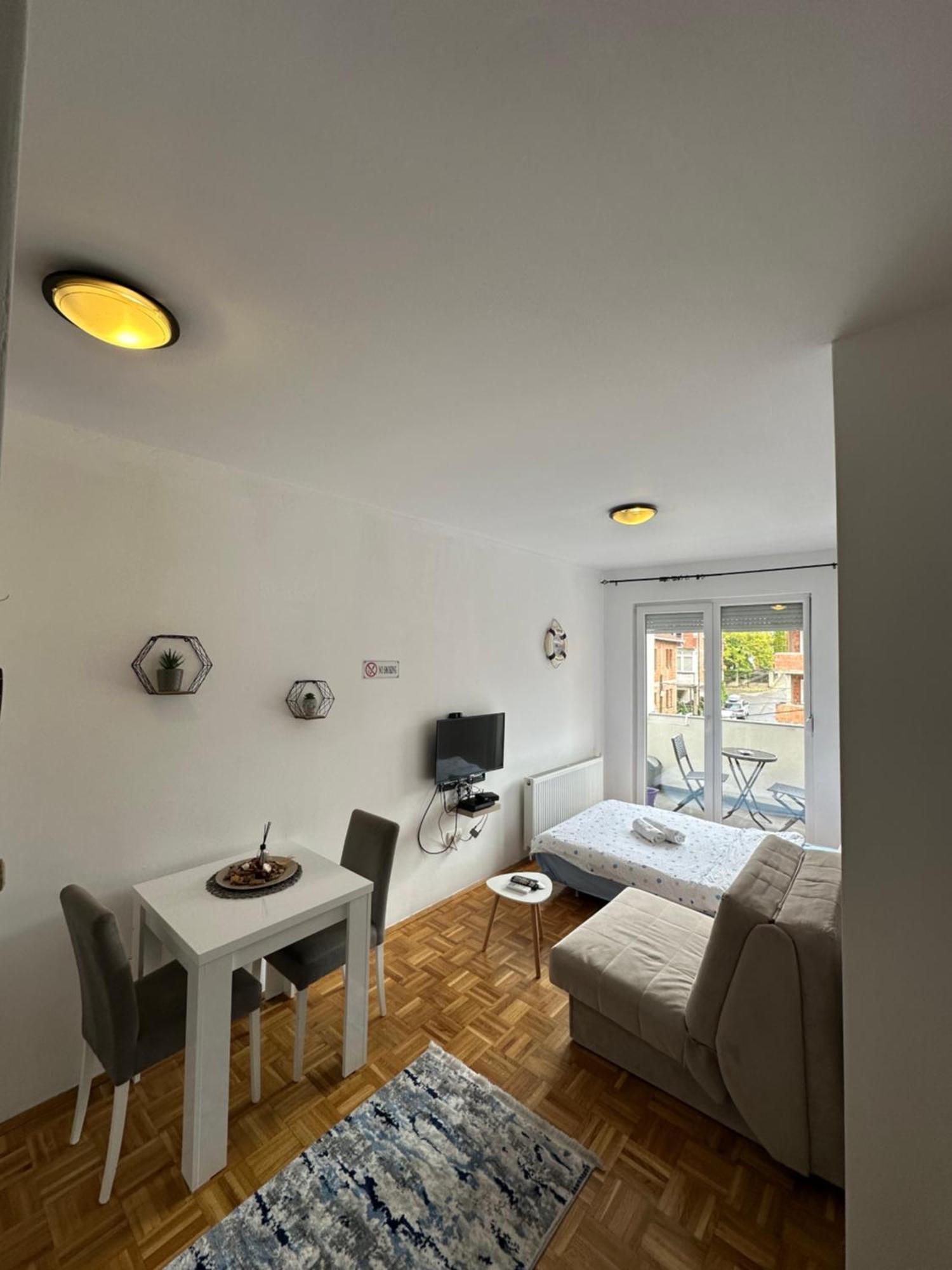 Apartment Guri Pristina Kültér fotó